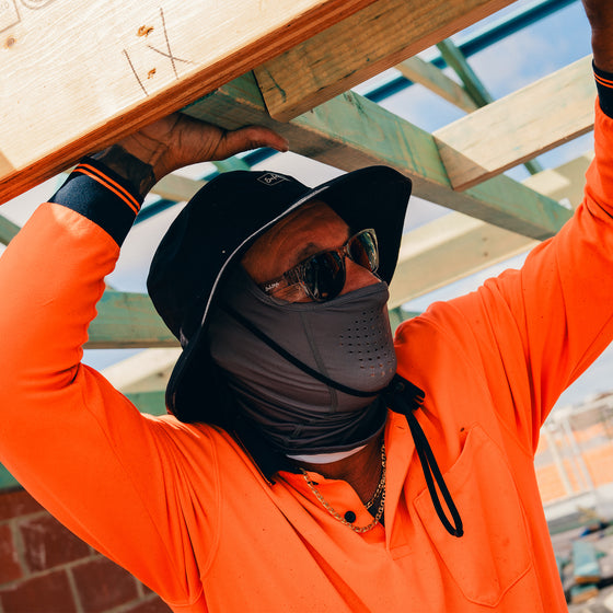 Essentials Neck Gaiter