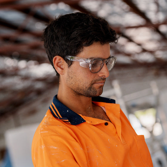  back view with UV400 photochromic lens